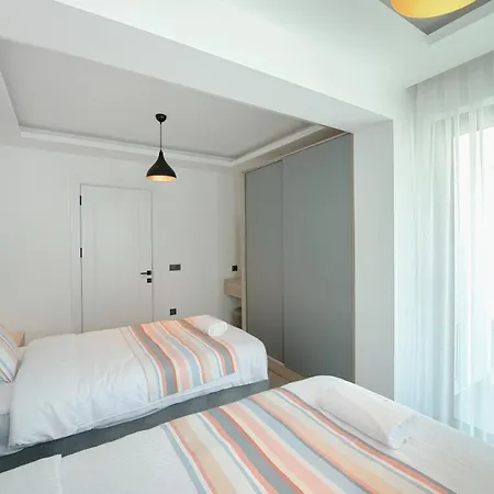 Отель Lodos Suites & Rezidans *