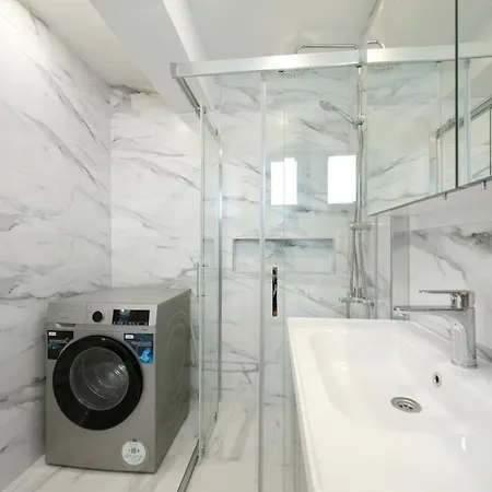 Отель Lodos Suites & Rezidans *