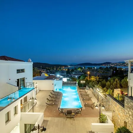 فندق Lodos Suites & Rezidans بودروم