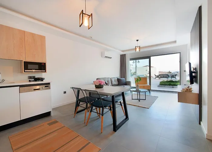 מלון Lodos Suites & Rezidans בודרום