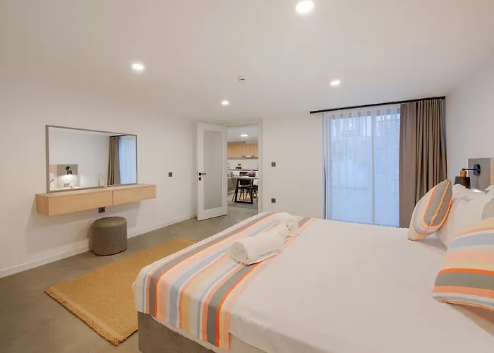 מלון Lodos Suites & Rezidans *