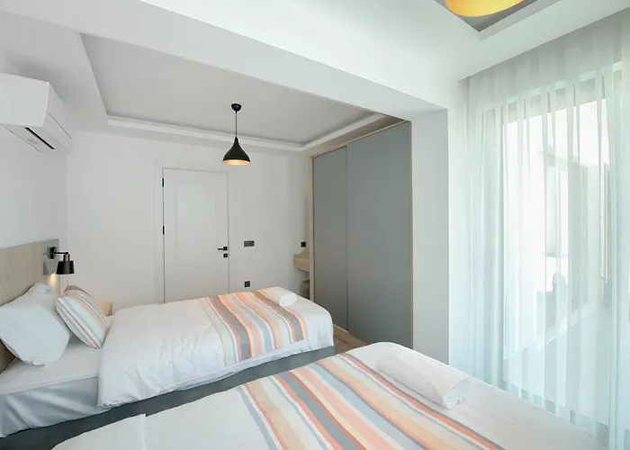 מלון Lodos Suites & Rezidans *